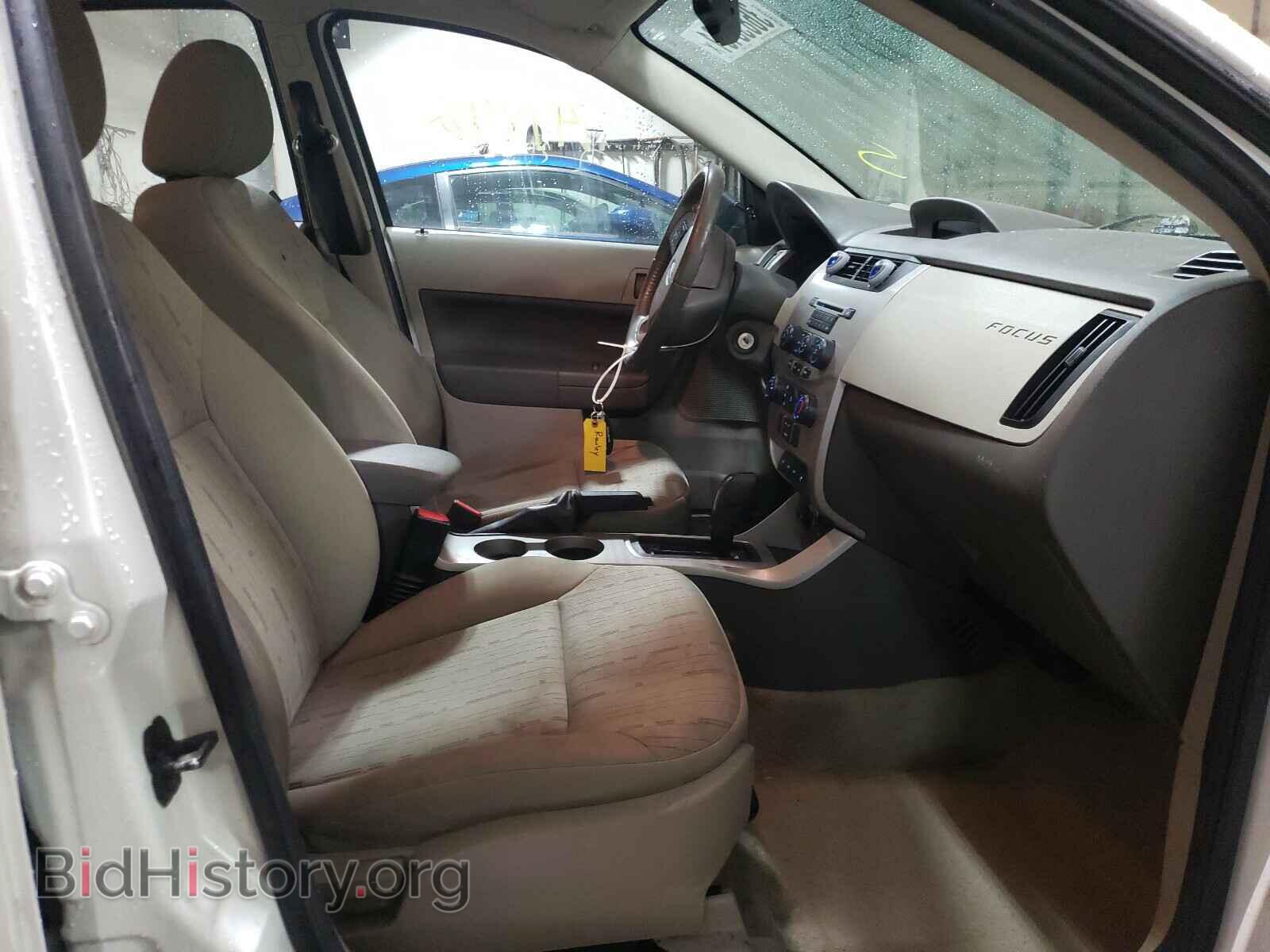 2011 FORD FOCUS - VIN: 1FAHP3FN3BW146921 - Photo 5