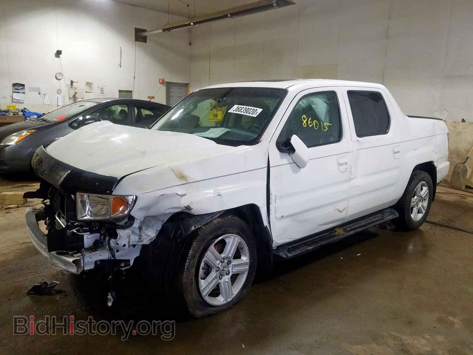 2011 HONDA RIDGELINE - VIN: 5FPYK1F52BB006366 - Фото 2