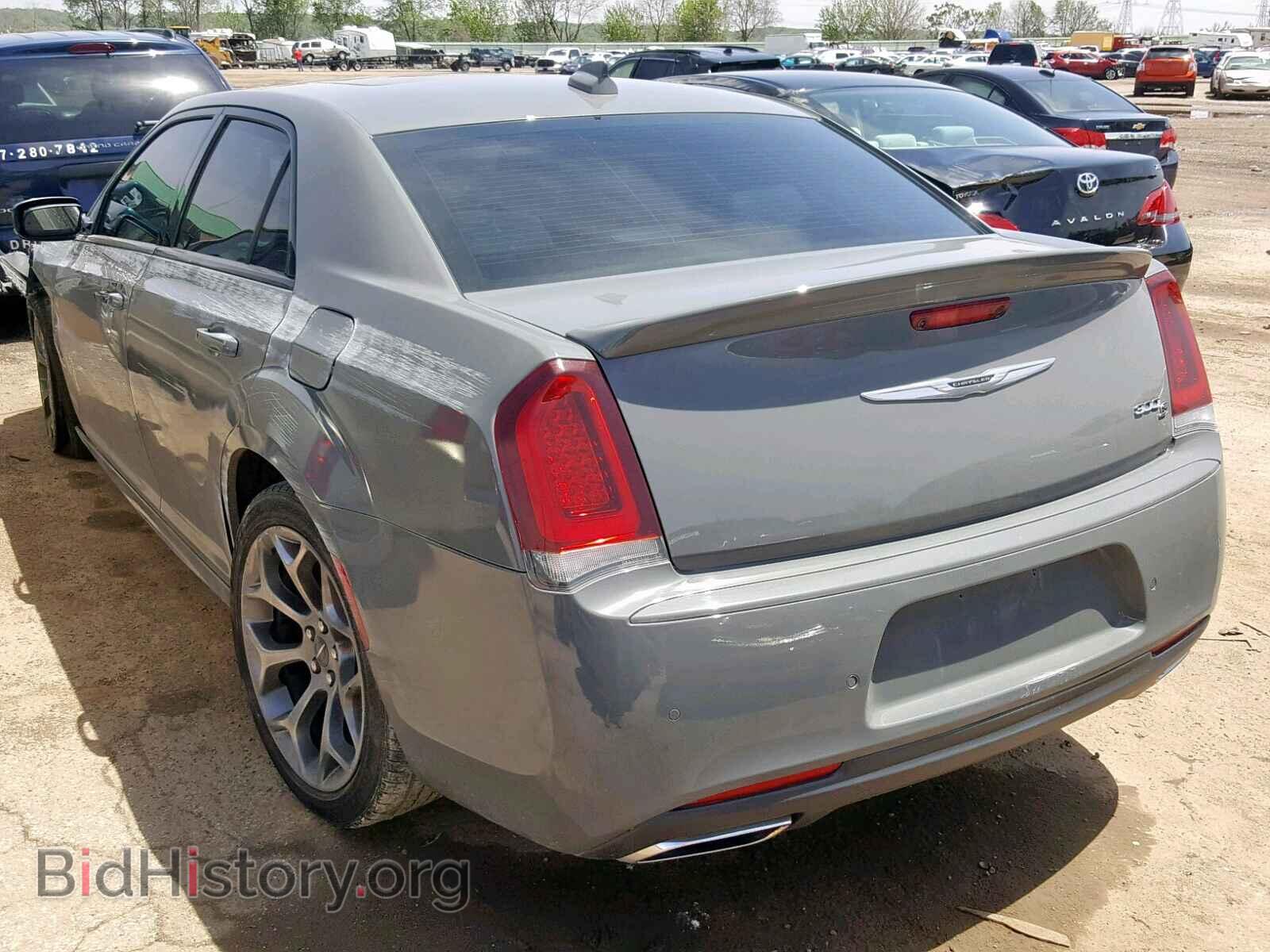 2017 CHRYSLER 300 - VIN: 2C3CCABT1HH526828 - Фото 3