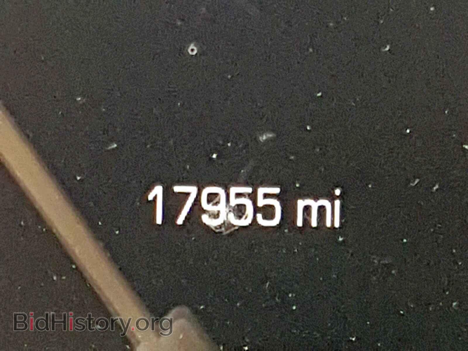 2017 CHRYSLER 300 - VIN: 2C3CCABT1HH526828 - Фото 8
