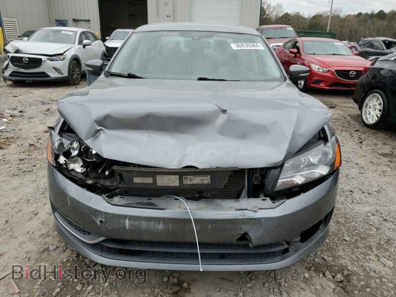 2014 Volkswagen PASSAT (VIN 1VWBP7A3XEC009880) — фото 5 из 12
