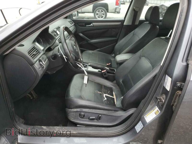 2014 Volkswagen PASSAT (VIN 1VWBP7A3XEC009880) — фото 7 из 12