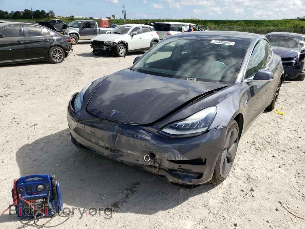 2019 TESLA MODEL 3 - VIN: 5YJ3E1EA0KF307517 - Фото 2