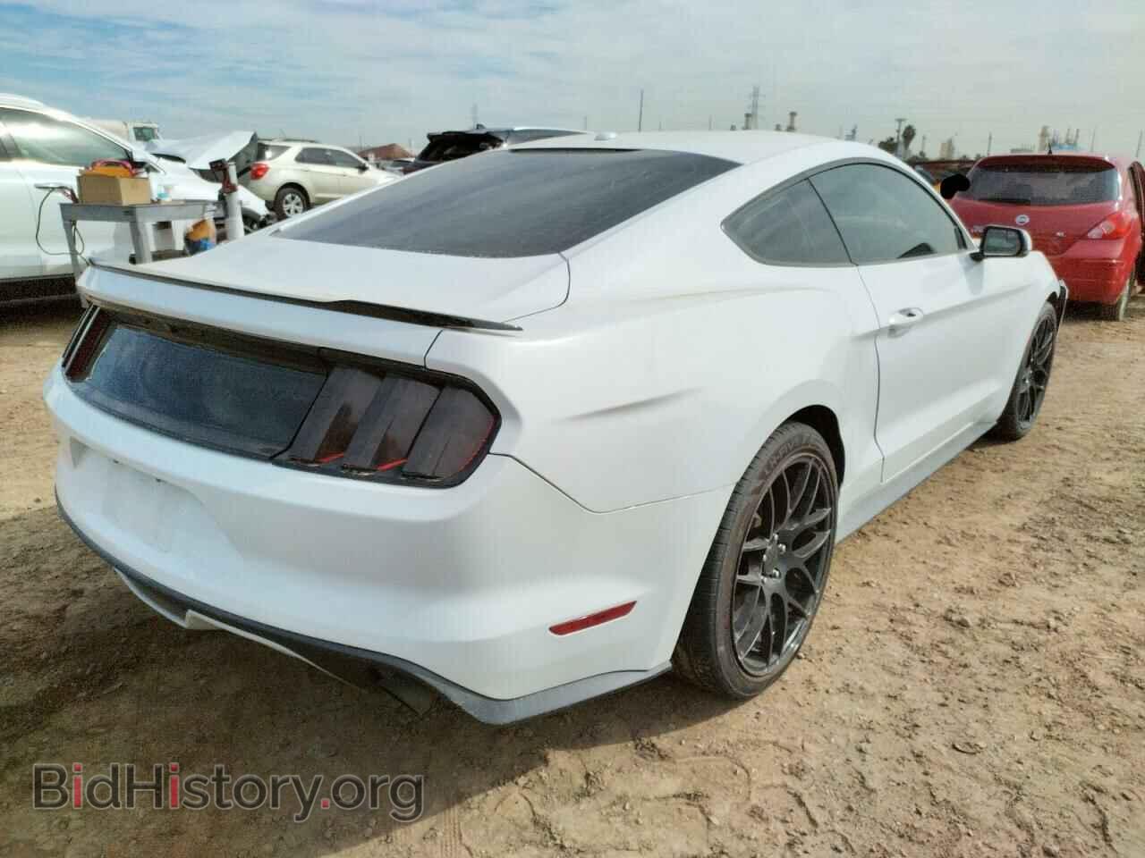 2017 FORD MUSTANG - VIN: 1FA6P8TH8H5282849 - Фото 4