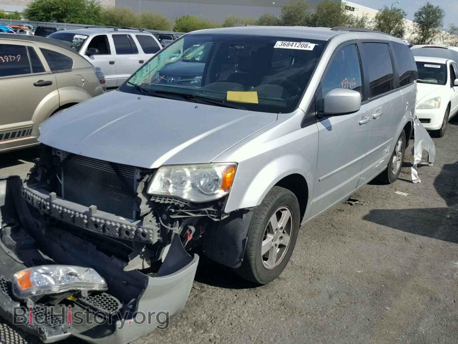 2012 DODGE CARAVAN - VIN: 2C4RDGCG7CR357702 - Фото 2