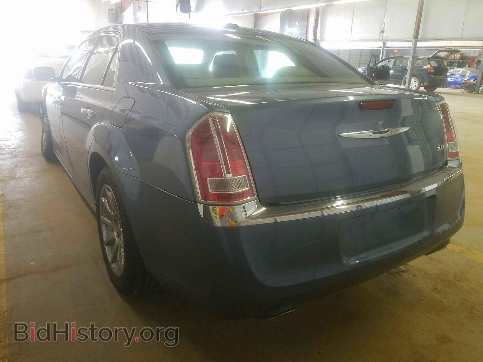 2011 CHRYSLER 300 - VIN: 2C3CA6CT2BH580115 - Фото 3