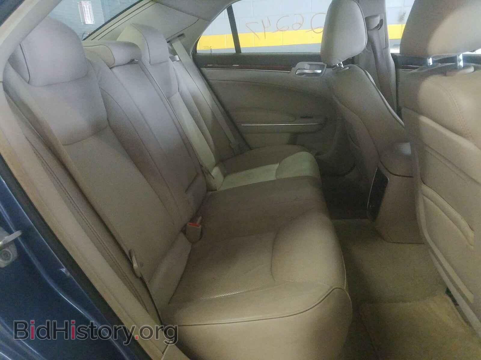 2011 CHRYSLER 300 - VIN: 2C3CA6CT2BH580115 - Фото 6