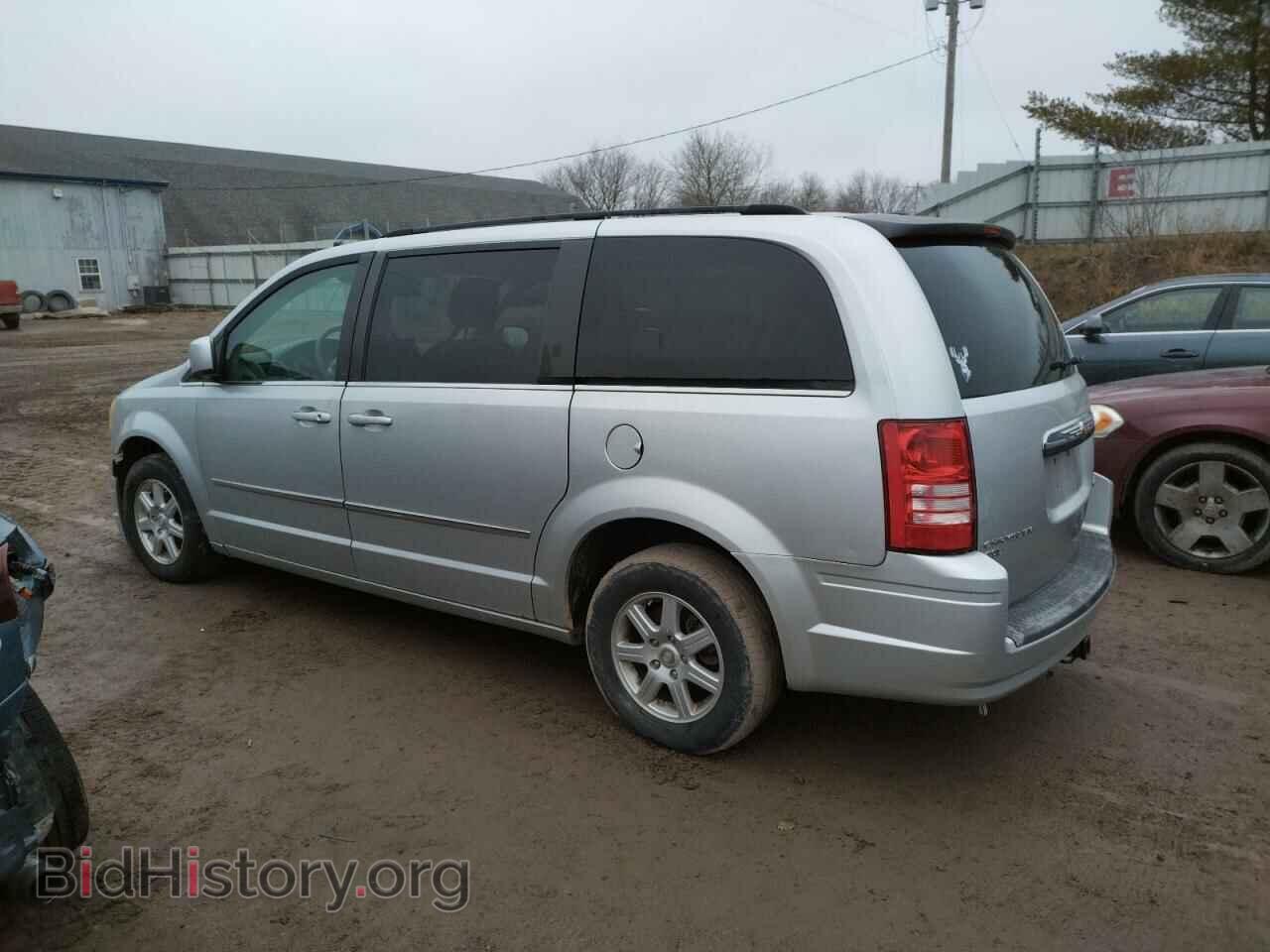 2010 CHRYSLER MINIVAN - VIN: 2A4RR5DX5AR340330 - Фото 2