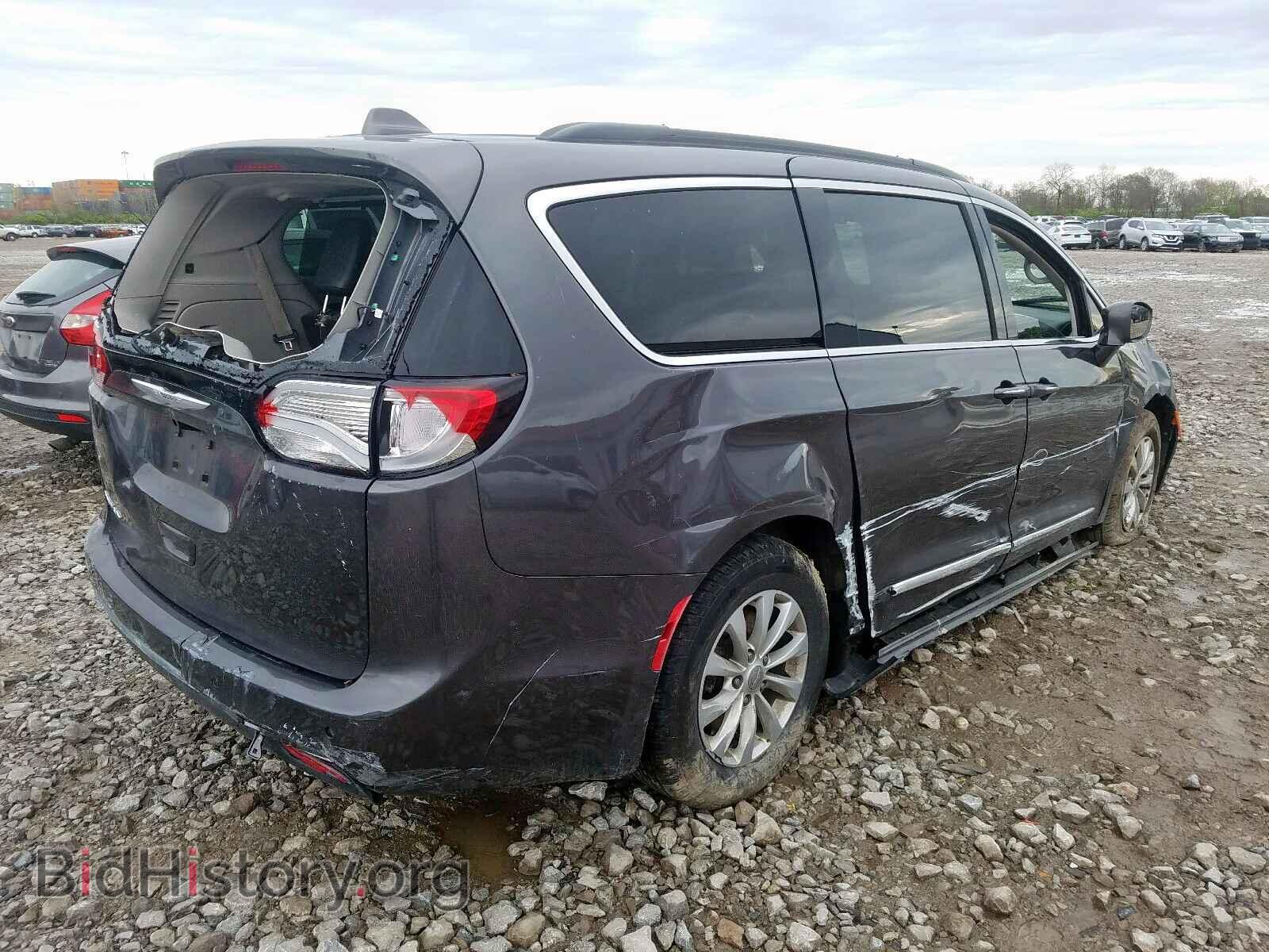 2017 CHRYSLER PACIFICA - VIN: 2C4RC1BG5HR569264 - Фото 4