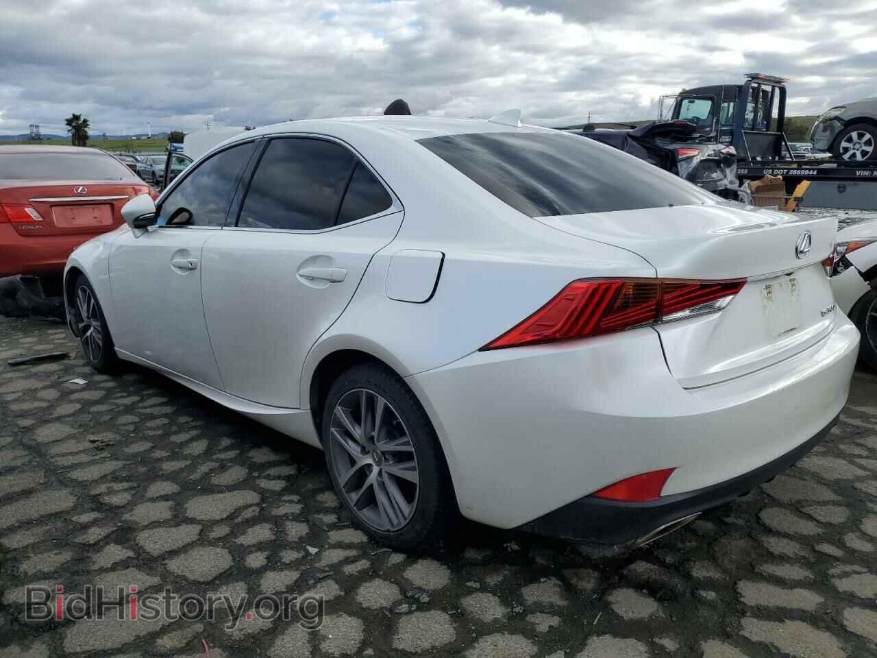2019 LEXUS IS - VIN: JTHBA1D25K5091634 - Фото 2