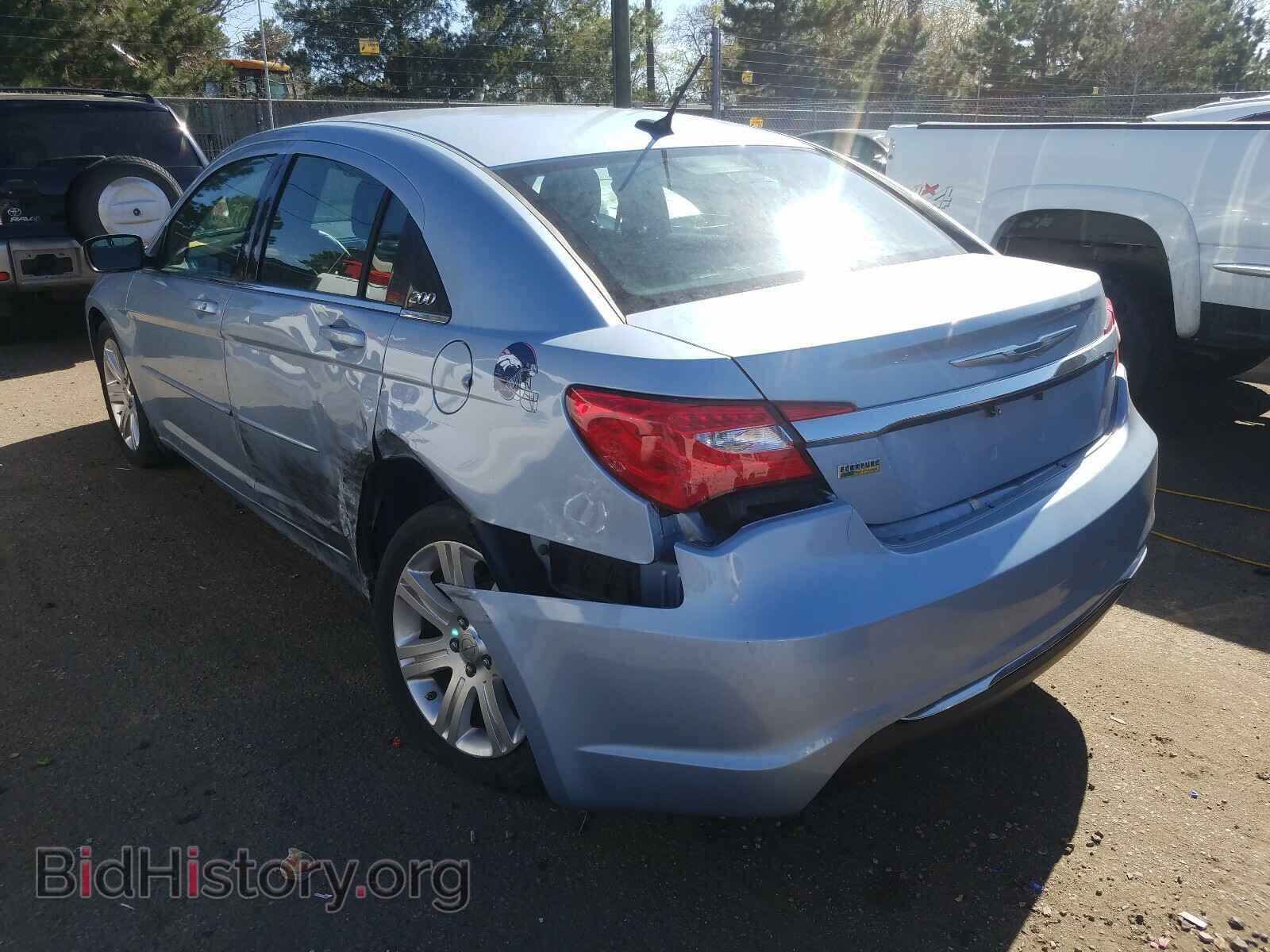 2012 CHRYSLER 200 - VIN: 1C3CCBAG2CN321545 - Фото 3