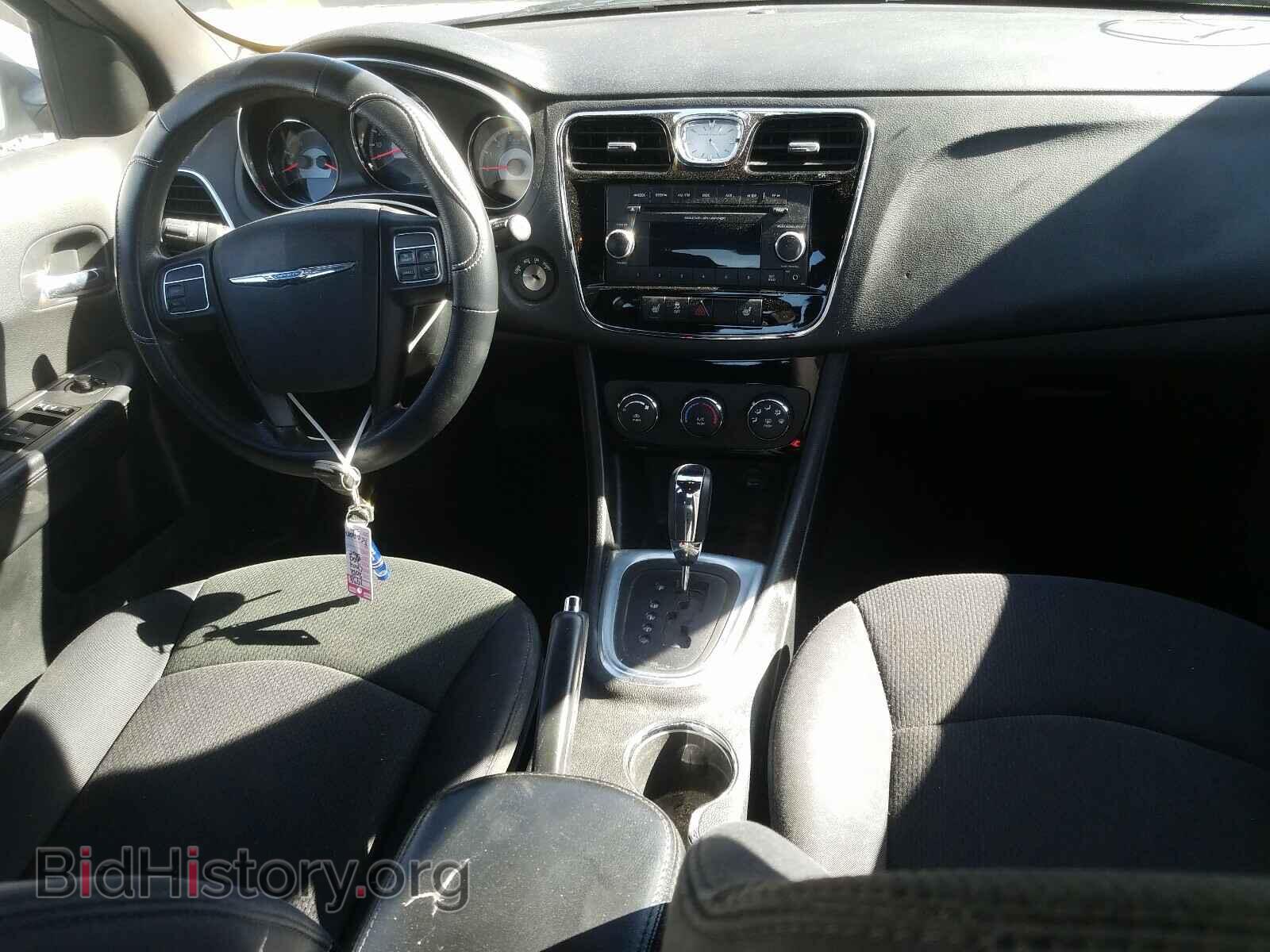2012 CHRYSLER 200 - VIN: 1C3CCBAG2CN321545 - Фото 9