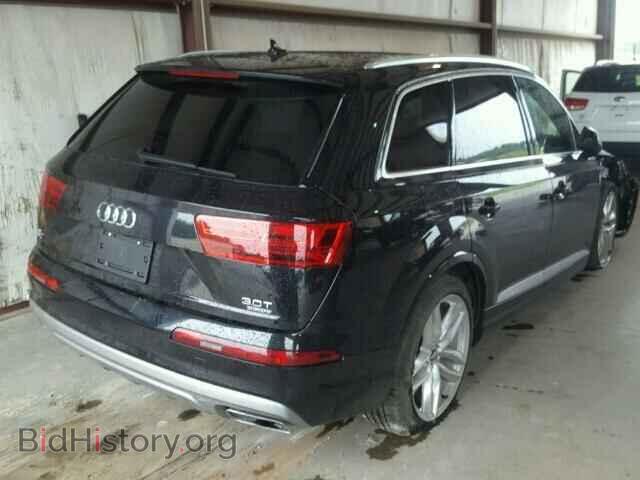 2017 AUDI Q7 - VIN: WA1VAAF76HD046024 - Фото 4