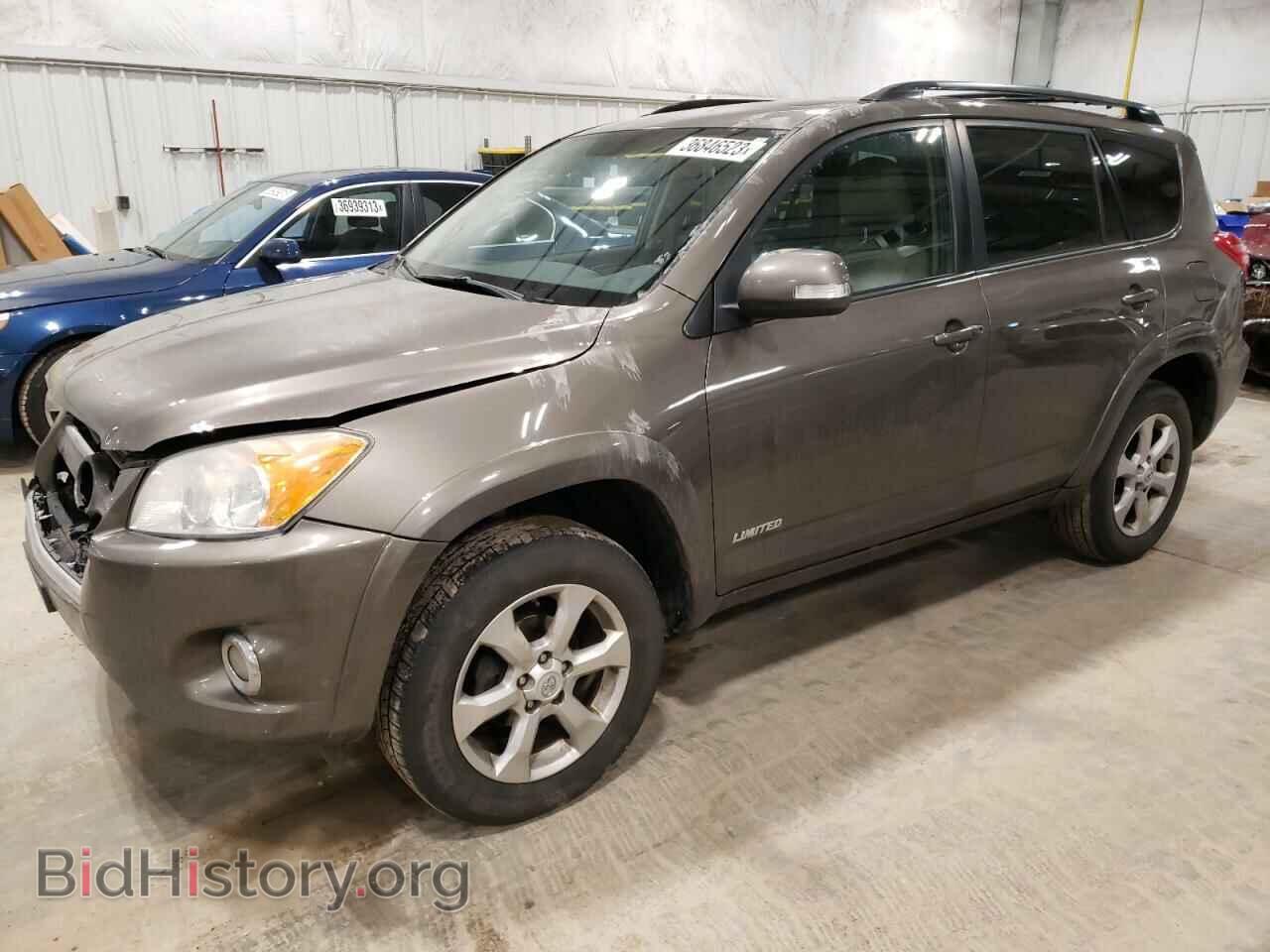 Photo 2T3DF4DVXAW064783 - TOYOTA RAV4 2010