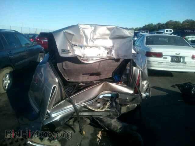 1998 CADILLAC DEVILLE - VIN: 1G6KD54Y1WU763627 - Photo 9