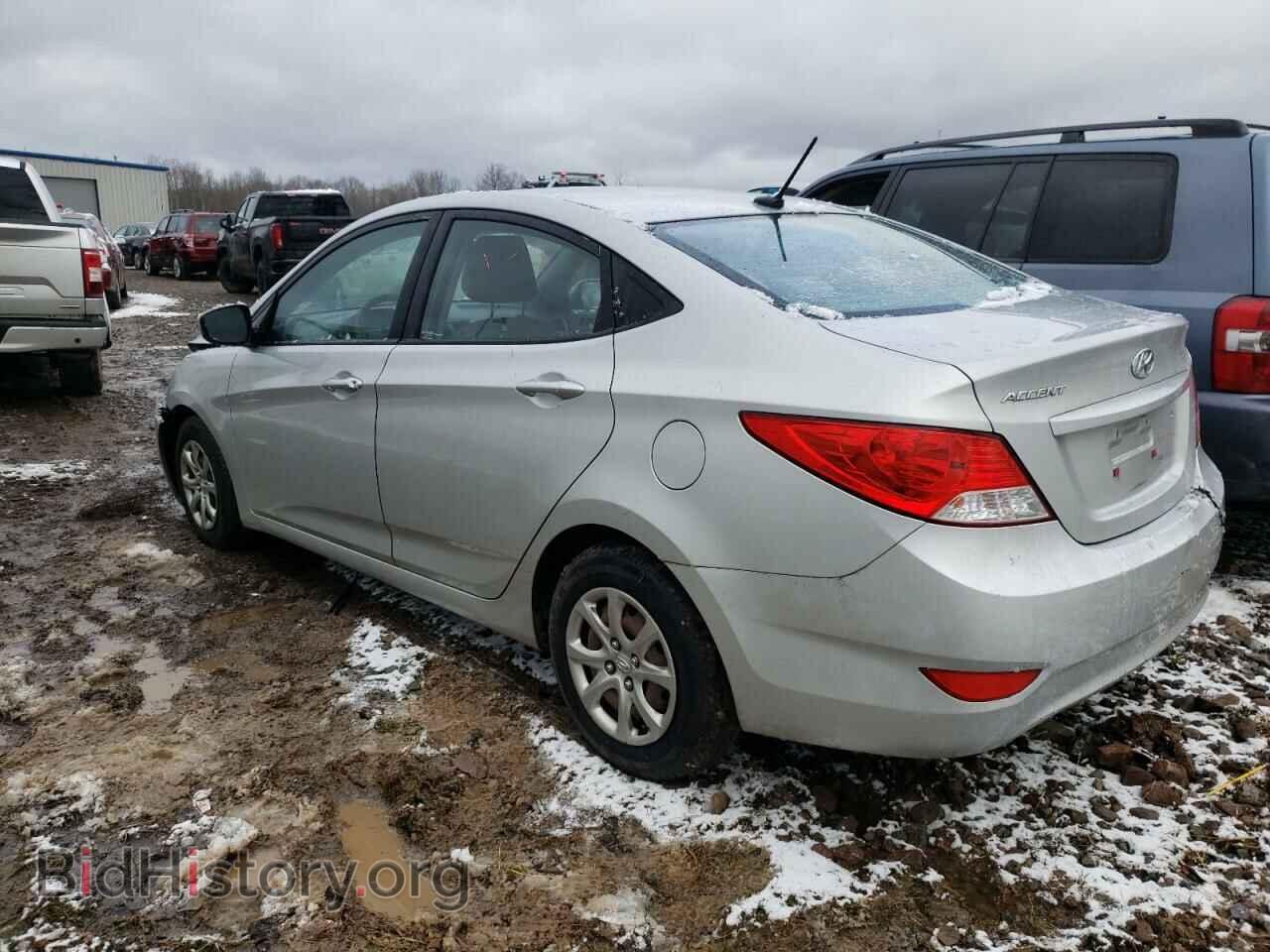 2013 HYUNDAI ACCENT - VIN: KMHCT4AE6DU477516 - Фото 2