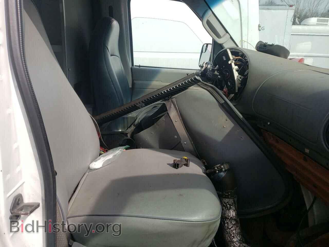 2008 FORD ECONOLINE - VIN: 1FDSS34PX8DB45963 - Photo 5