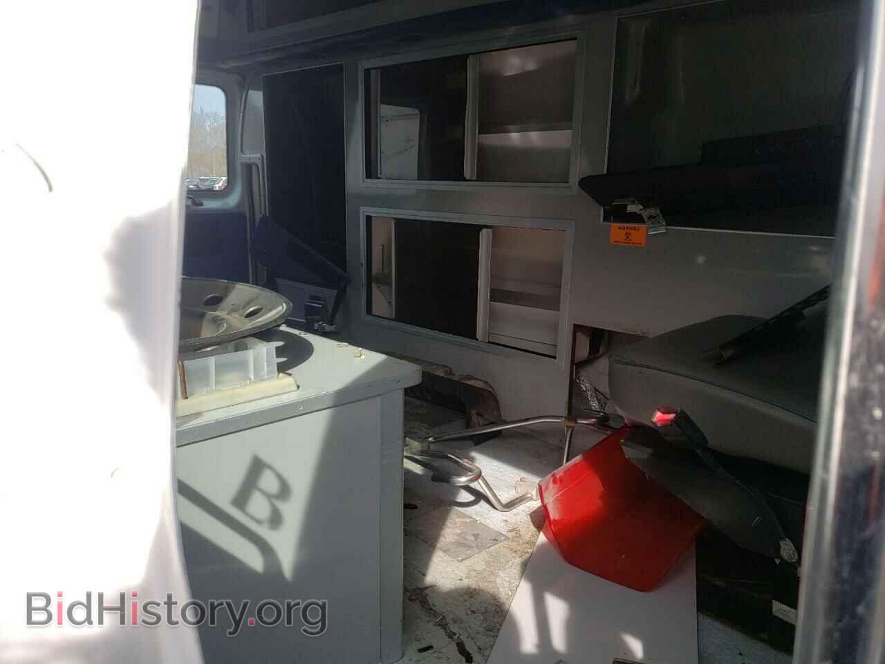2008 FORD ECONOLINE - VIN: 1FDSS34PX8DB45963 - Photo 6