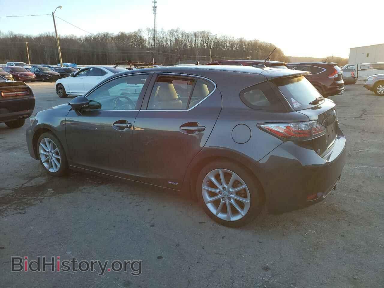 2011 LEXUS CT 200 - VIN: JTHKD5BH4B2006192 - Фото 2