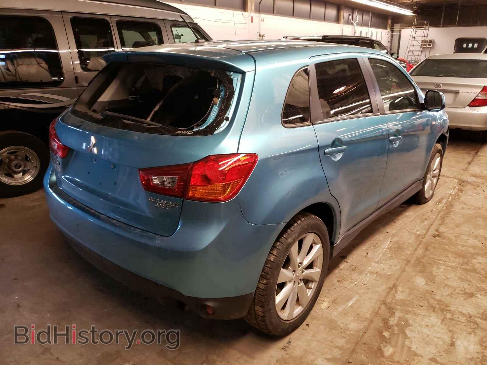 2014 MITSUBISHI OUTLANDER - VIN: 4A4AR3AU2EE028205 - Фото 4