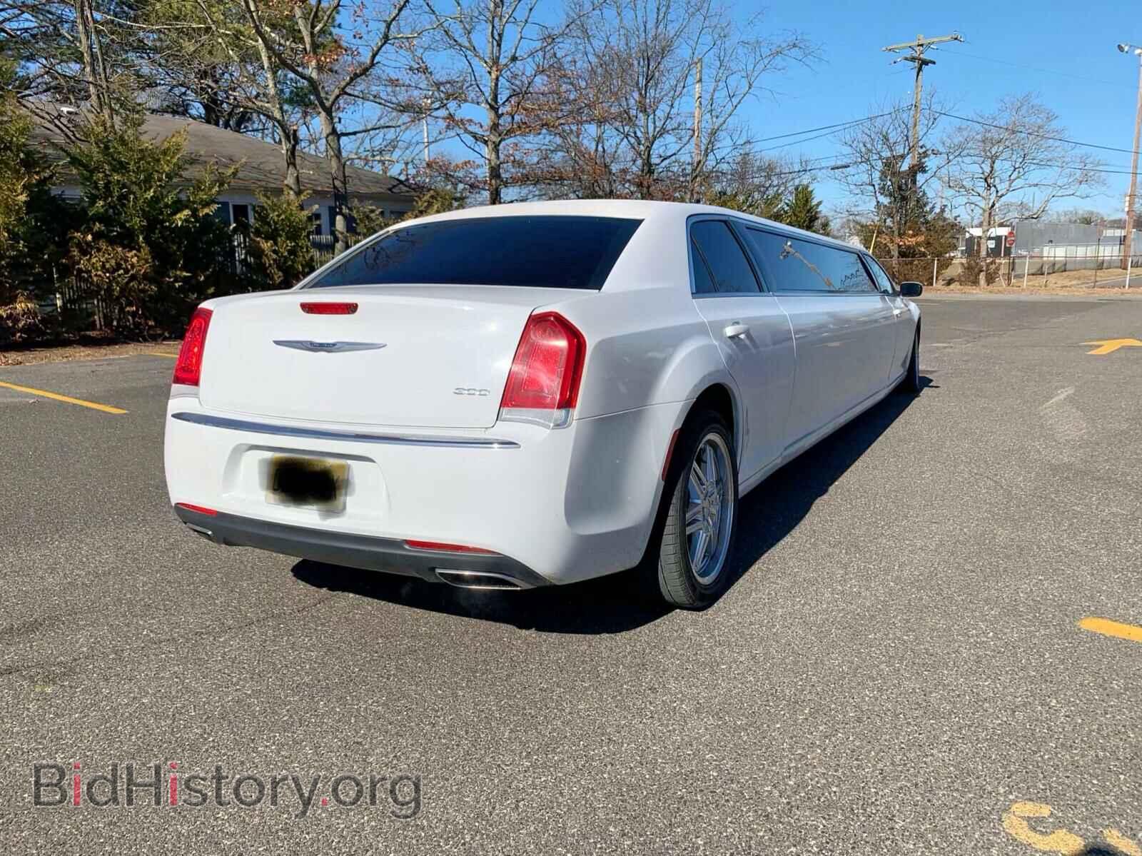2016 CHRYSLER 300 - VIN: 2C3CCAAG7GH182182 - Фото 3