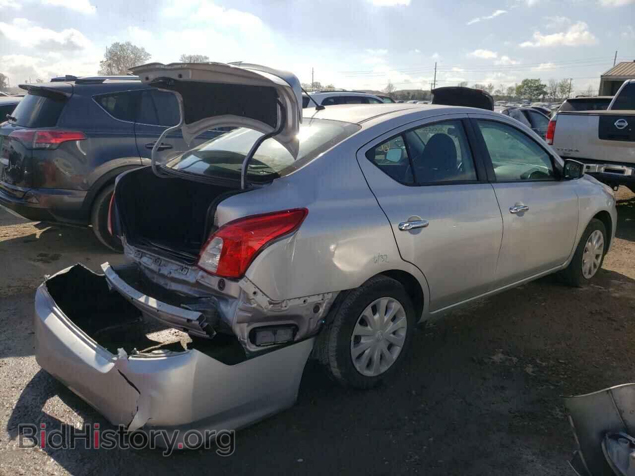 2019 NISSAN VERSA - VIN: 3N1CN7AP3KL851222 - Photo 4