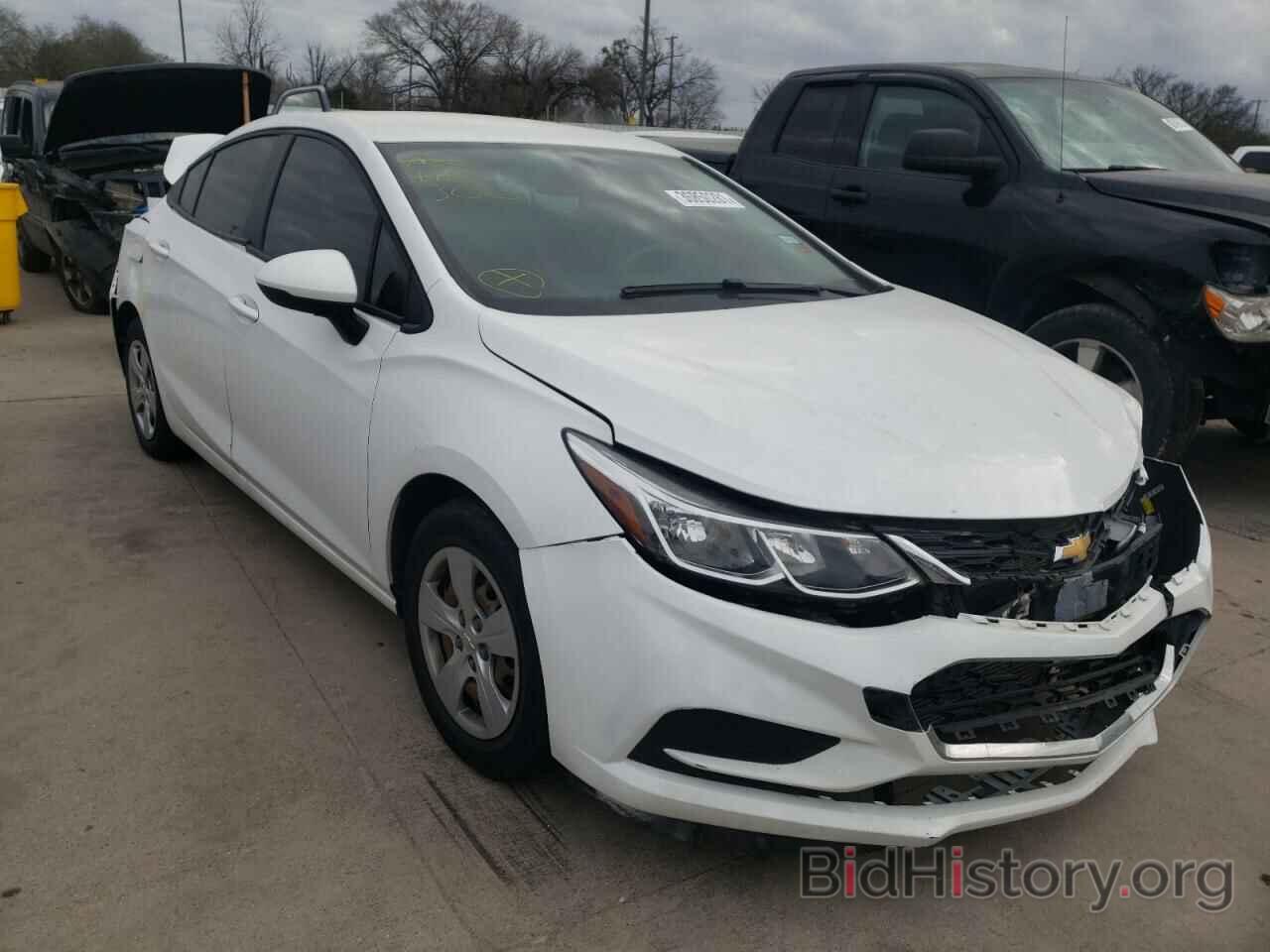 Photo 1G1BC5SM6H7256054 - CHEVROLET CRUZE 2017