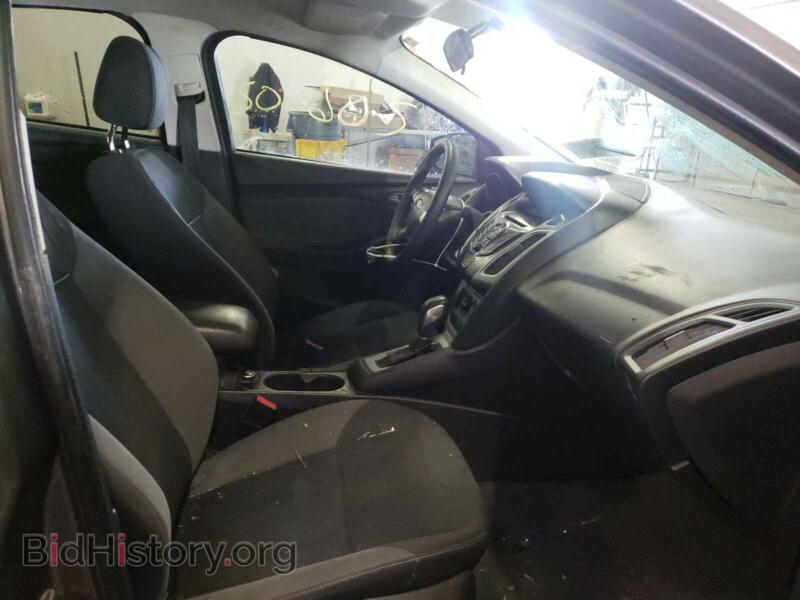 2012 Ford FOCUS (VIN 1FAHP3F22CL108850) — фото 5 из 10