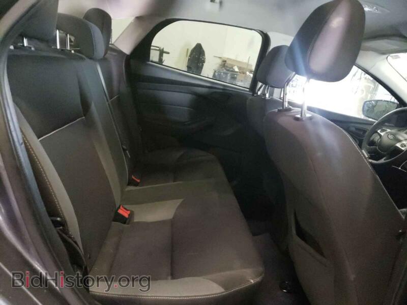 2012 Ford FOCUS (VIN 1FAHP3F22CL108850) — фото 6 из 10