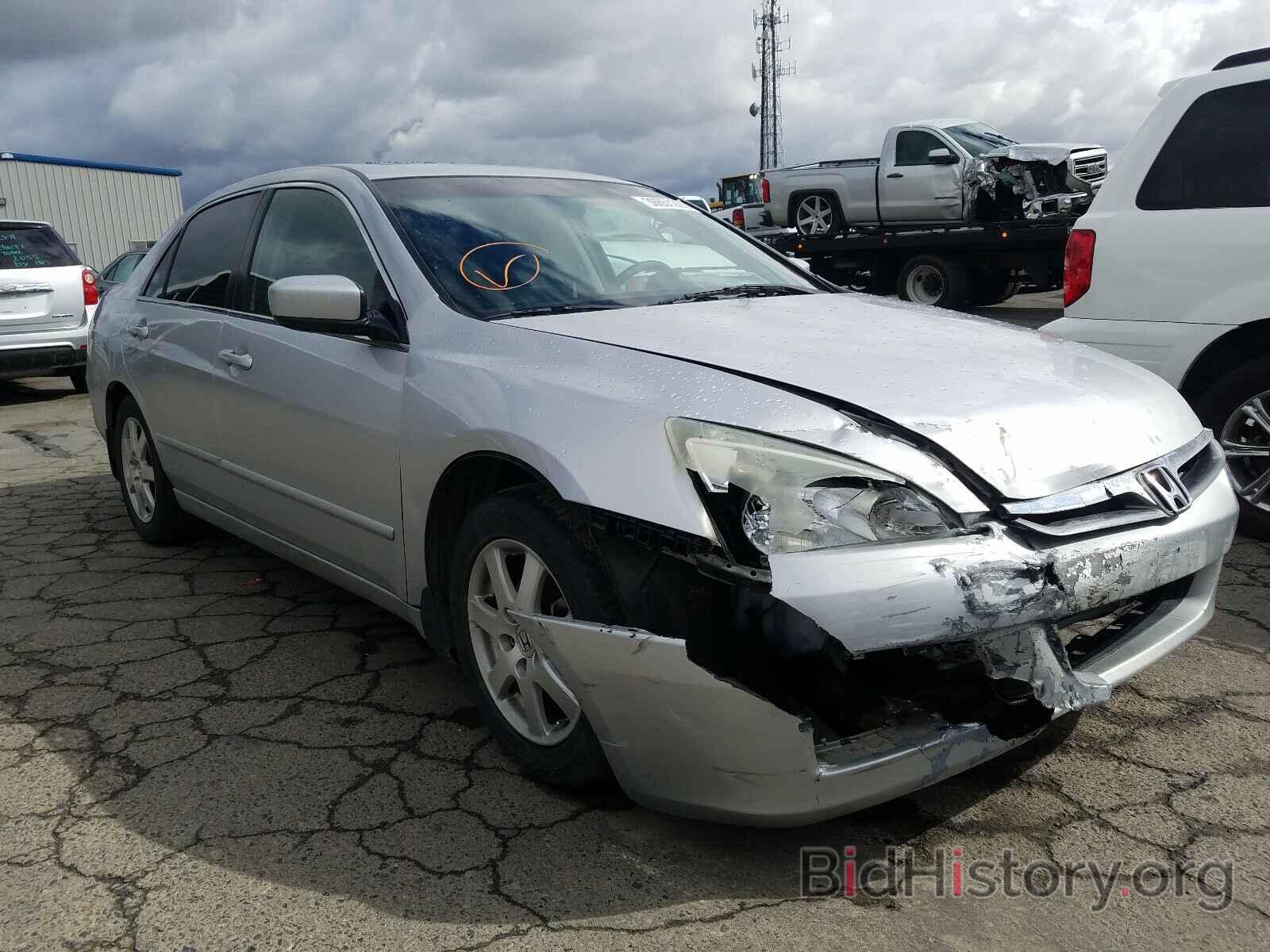 Photo 1HGCM56746A062752 - HONDA ACCORD 2006