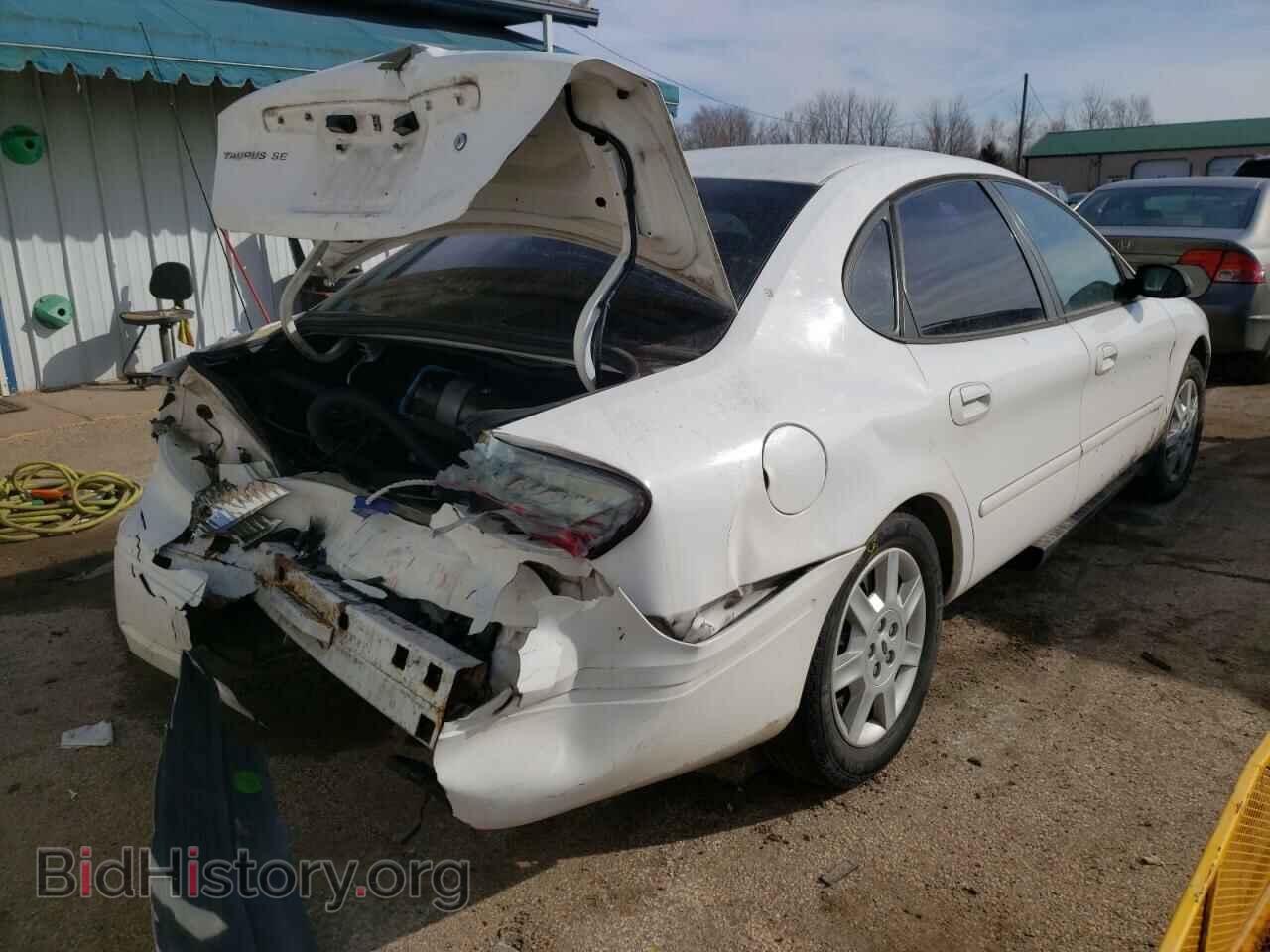 2006 FORD TAURUS - VIN: 1FAFP53246A131683 - Фото 4