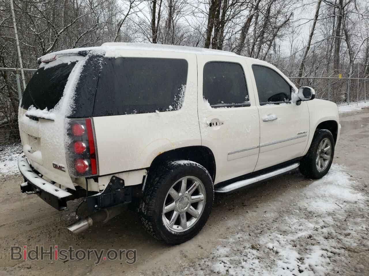 2013 GMC YUKON - VIN: 1GKS2EEF7DR324923 - Фото 3