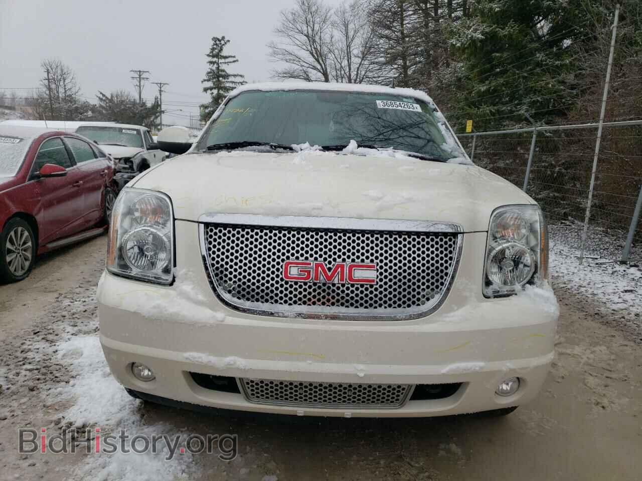 2013 GMC YUKON - VIN: 1GKS2EEF7DR324923 - Фото 5