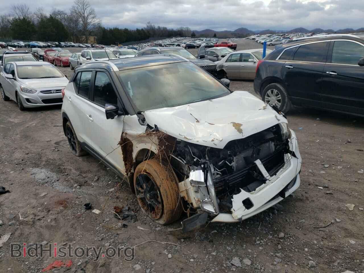 2020 NISSAN KICKS - VIN: 3N1CP5DVXLL518638 - Фото 4