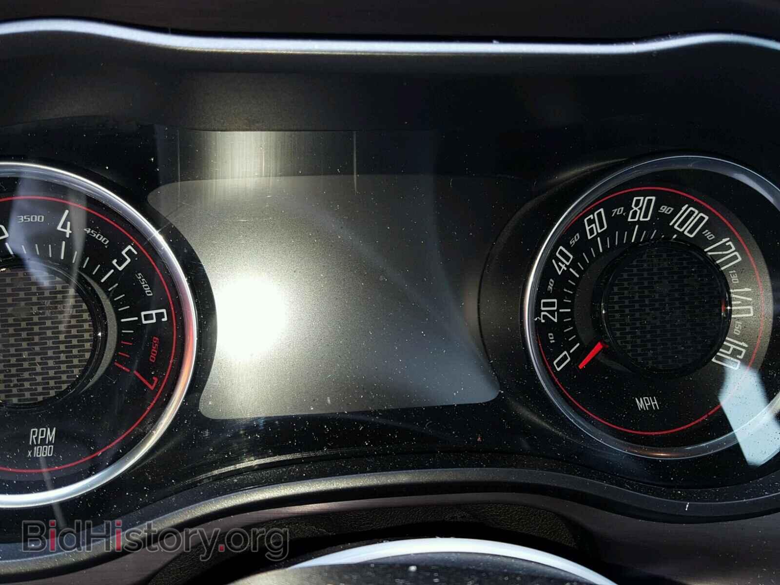 2018 DODGE CHALLENGER - VIN: 2C3CDZAG8JH123595 - Фото 8