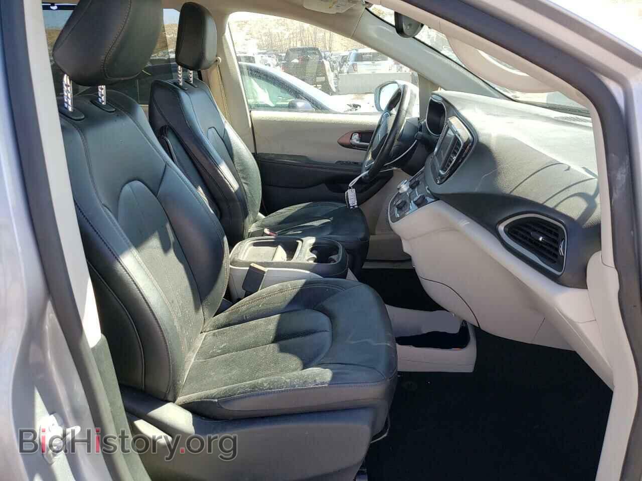 2019 CHRYSLER PACIFICA - VIN: 2C4RC1BG6KR554375 - Photo 5