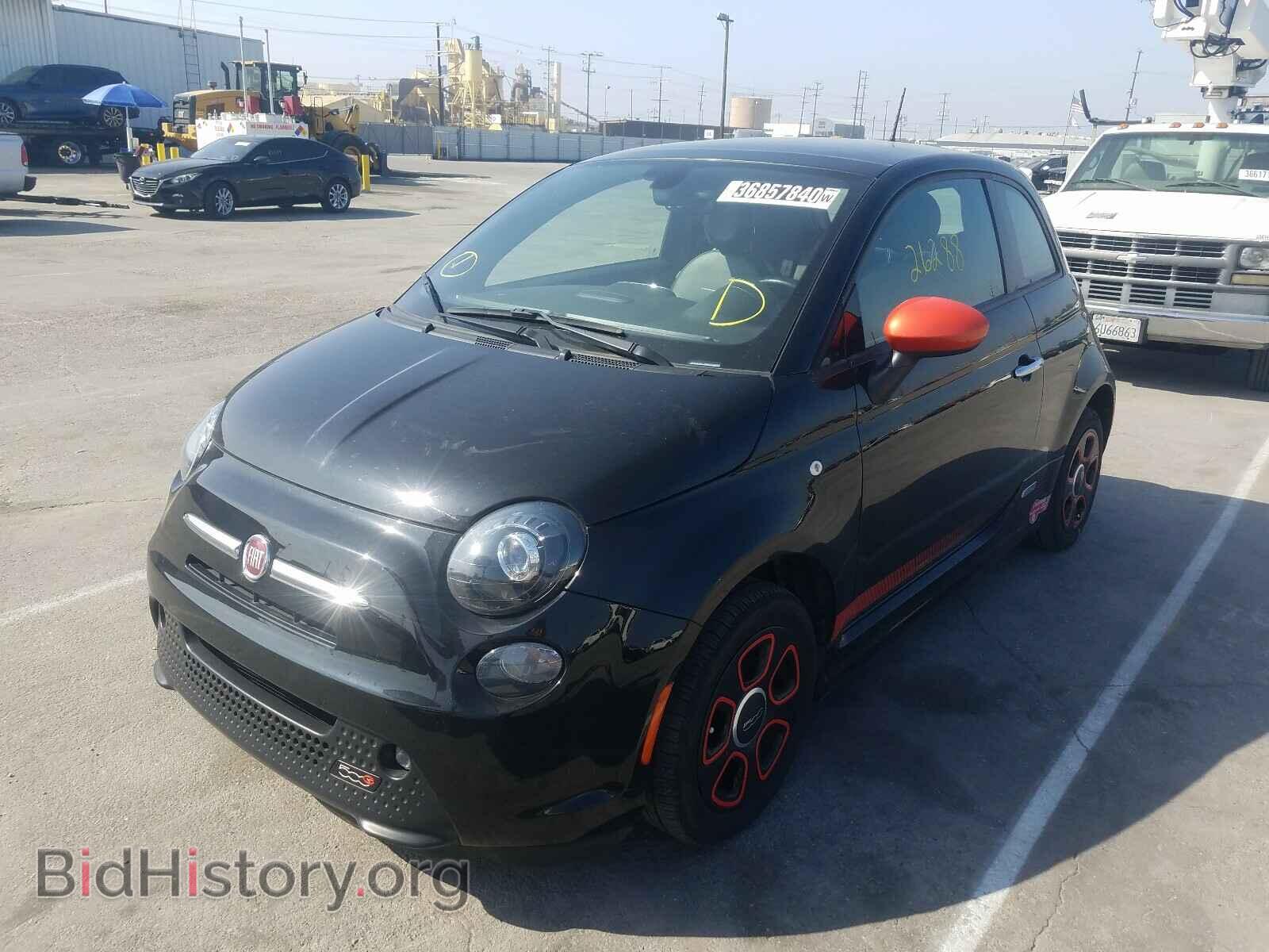 2017 FIAT 500 - VIN: 3C3CFFGE6HT625201 - Photo 2