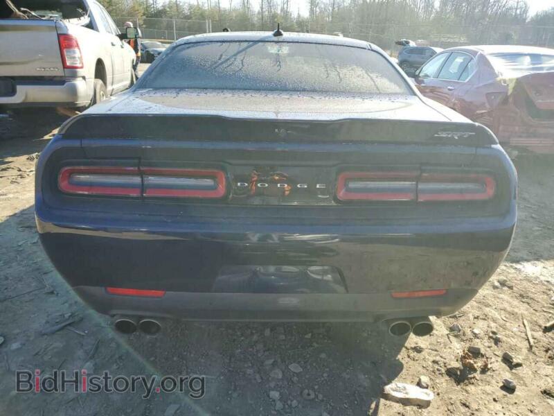 2017 Dodge CHALLENGER (VIN 2C3CDZDJ1HH587037) — photo 6 of 12
