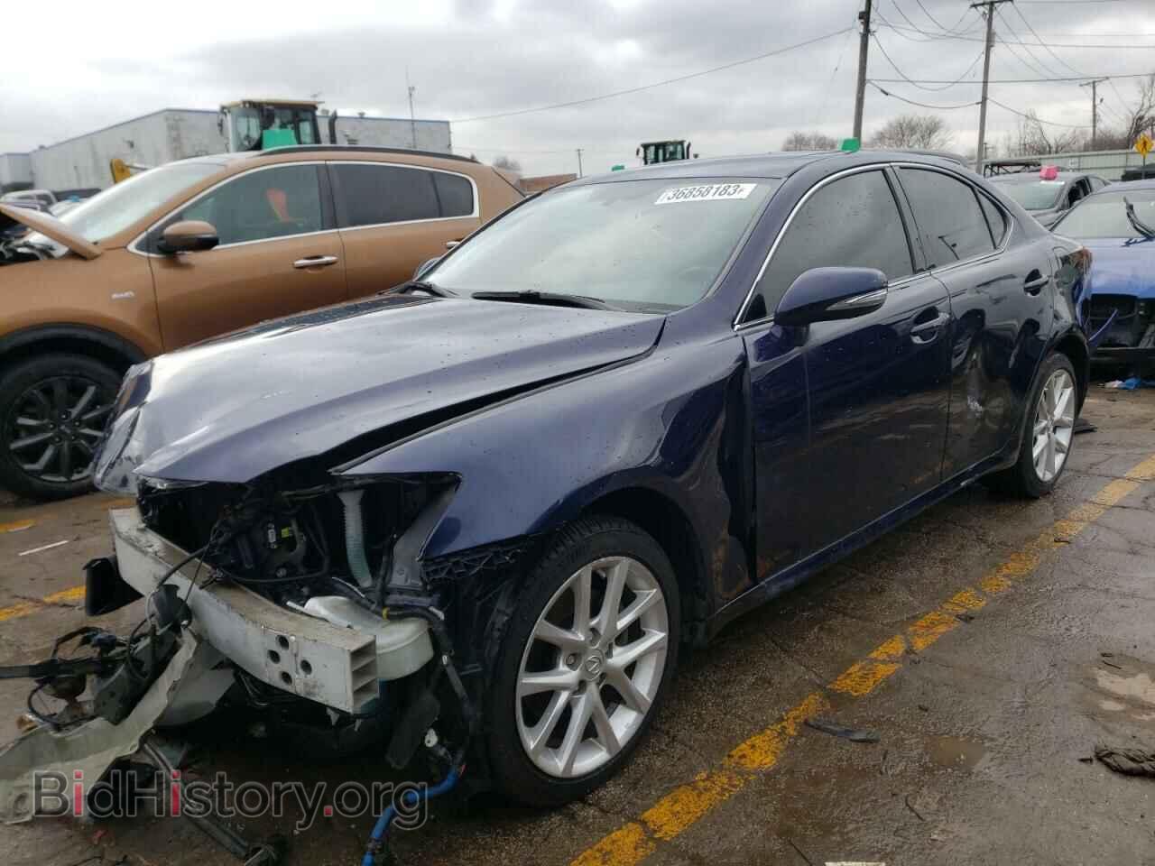 Photo JTHCF5C26B5049777 - LEXUS IS 2011