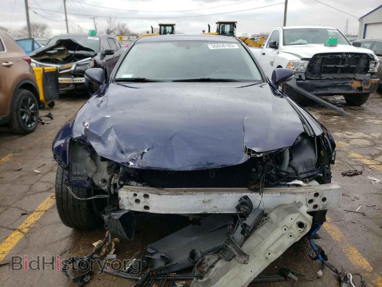 2011 LEXUS IS - VIN: JTHCF5C26B5049777 - Фото 5
