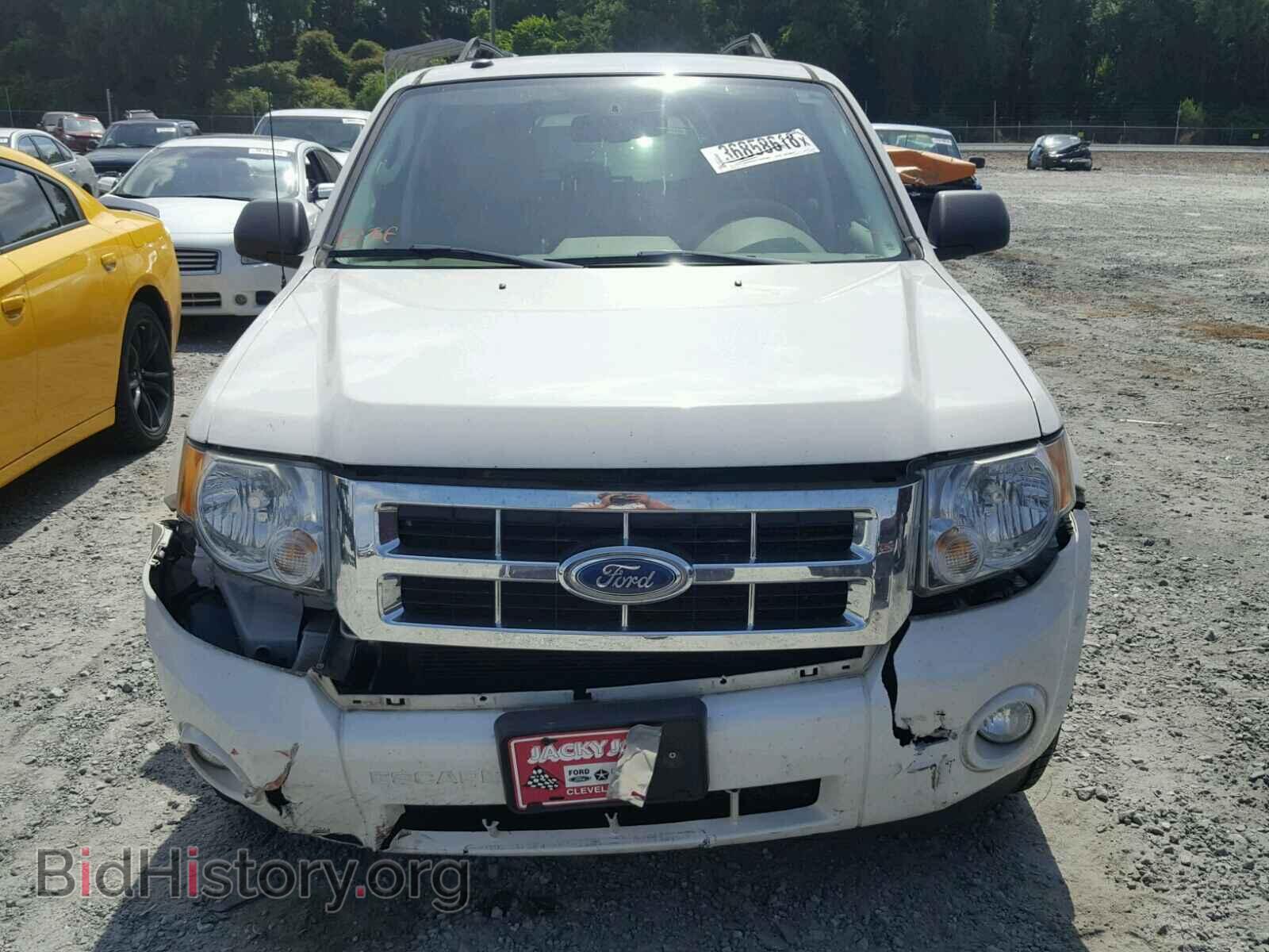 2011 FORD ESCAPE - VIN: 1FMCU0D70BKC19181 - Photo 9