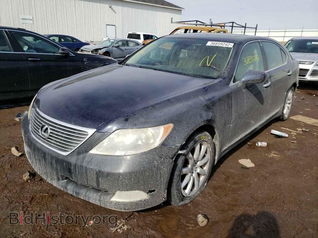 2007 LEXUS LS460 - VIN: JTHGL46F975007498 - Фото 2