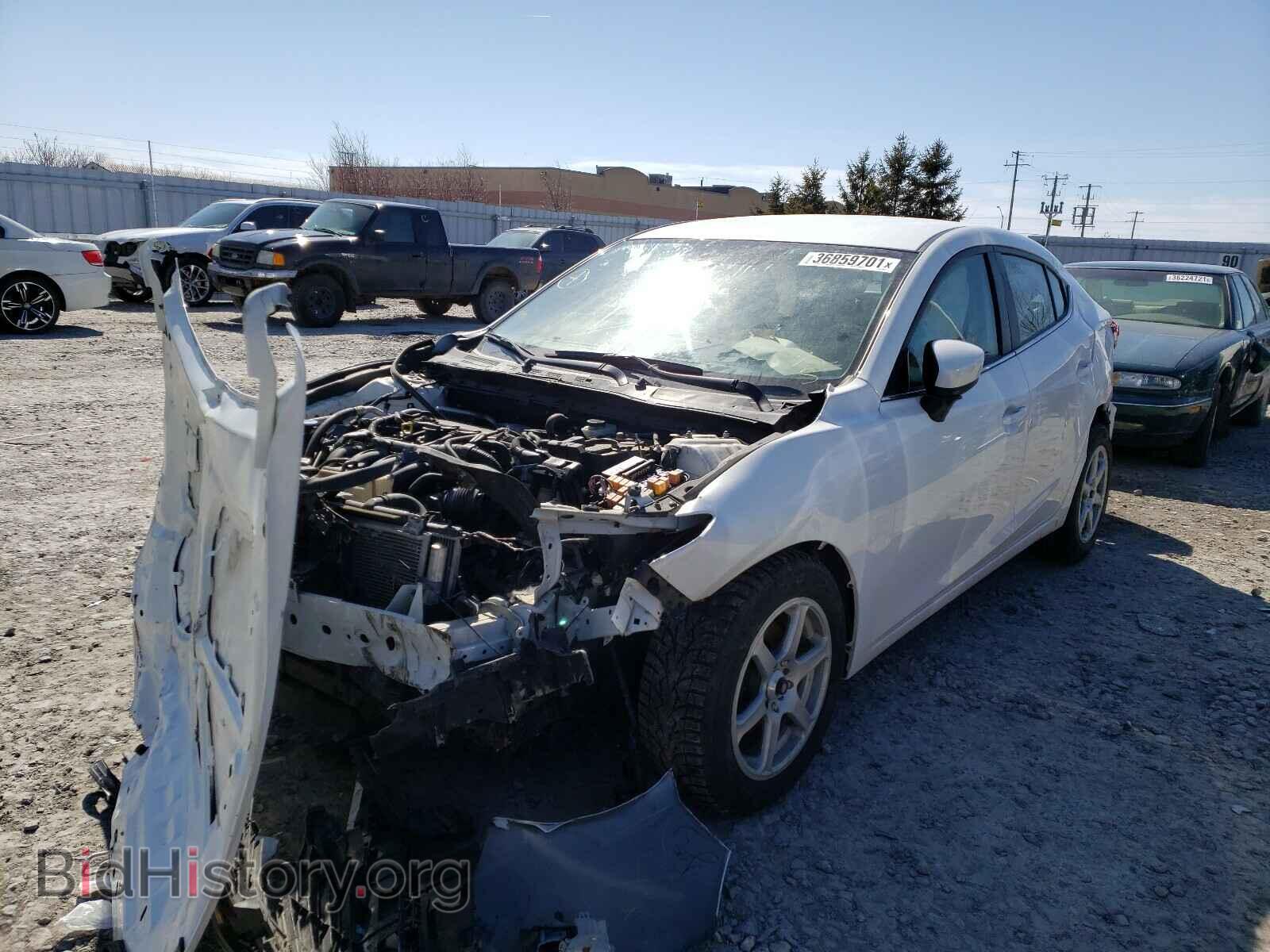 2017 MAZDA 3 - VIN: 3MZBN1T76HM142027 - Photo 2