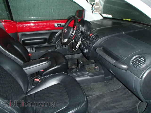 2006 VOLKSWAGEN BEETLE - VIN: 3VWPF31Y76M328585 - Фото 5
