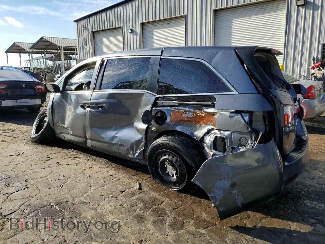 2011 HONDA All Models - VIN: 5FNRL5H2XBB020553 - Фото 2