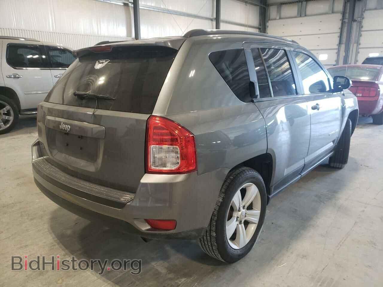 2011 JEEP COMPASS - VIN: 1J4NT1FB2BD195410 - Photo 4
