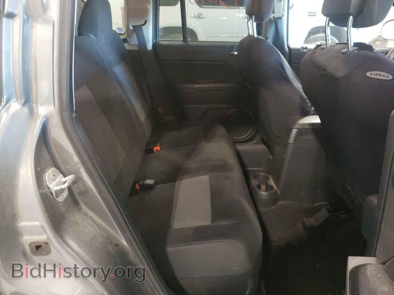 2011 JEEP COMPASS - VIN: 1J4NT1FB2BD195410 - Photo 6