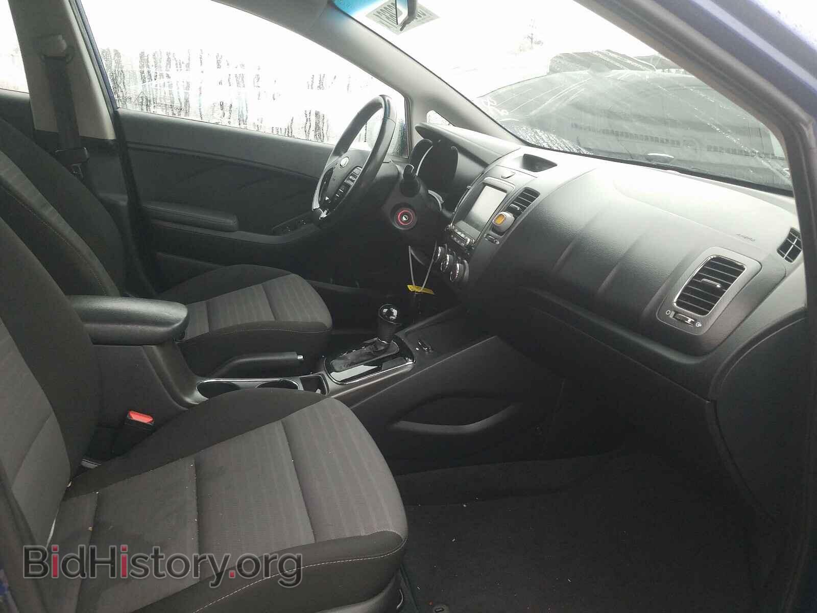 2017 KIA FORTE - VIN: 3KPFL4A71HE016909 - Photo 5
