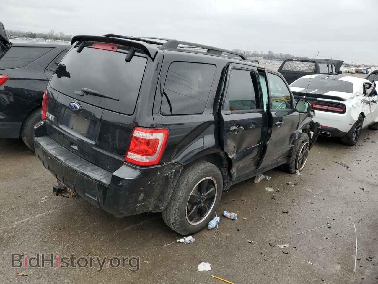 2011 FORD ESCAPE - VIN: 1FMCU0D77BKB51350 - Фото 3