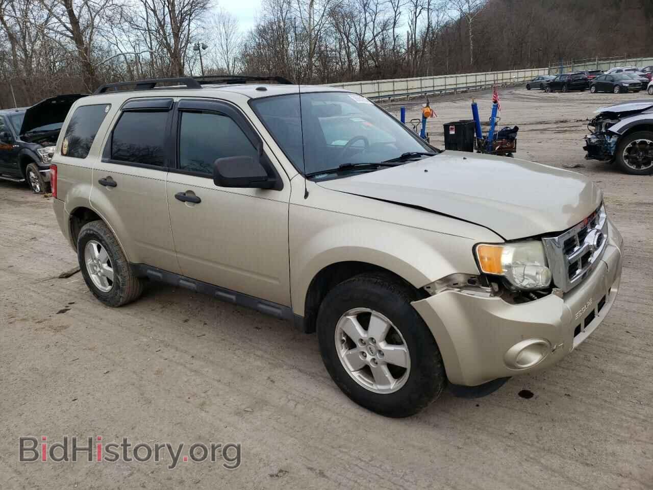 2011 FORD ESCAPE - VIN: 1FMCU0D76BKA60361 - Фото 4